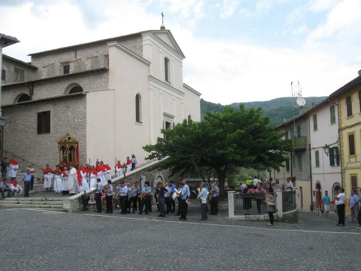 Locanda della Casella Cineto Romano Esterno foto