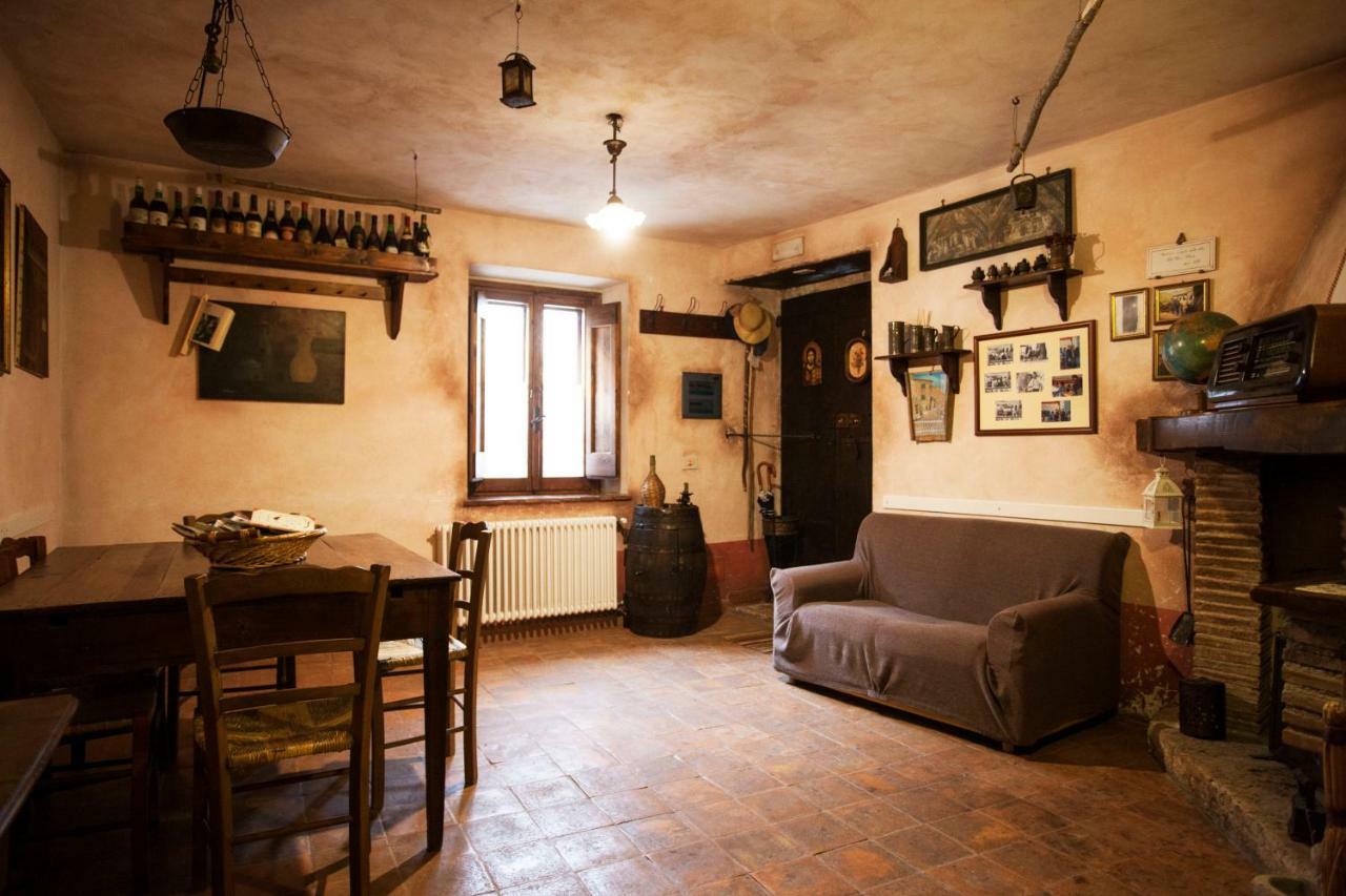 Locanda della Casella Cineto Romano Esterno foto